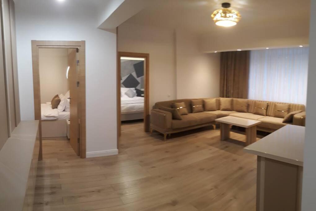 Elegant Suite - Titan Park بوخارست المظهر الخارجي الصورة