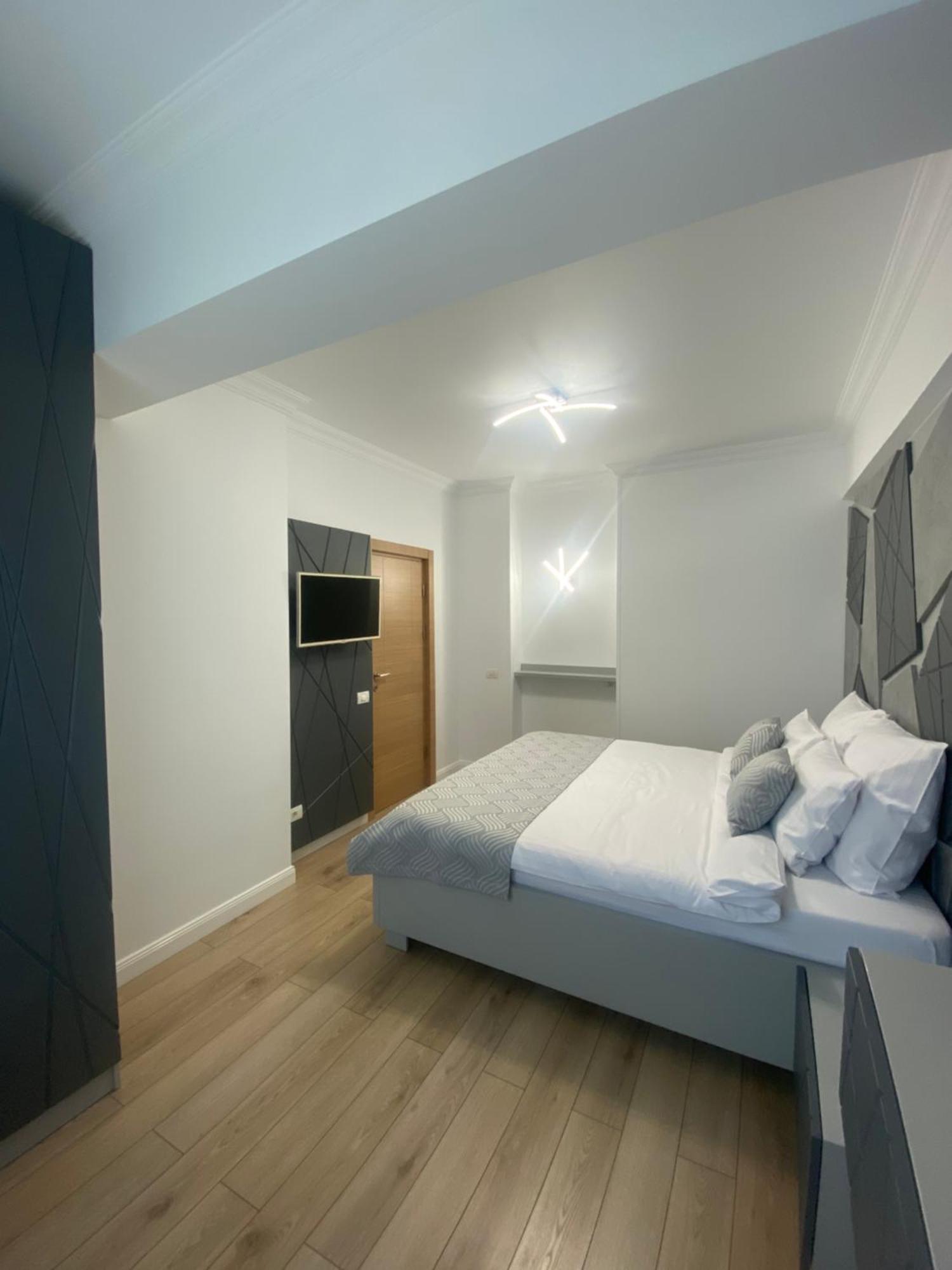 Elegant Suite - Titan Park بوخارست المظهر الخارجي الصورة